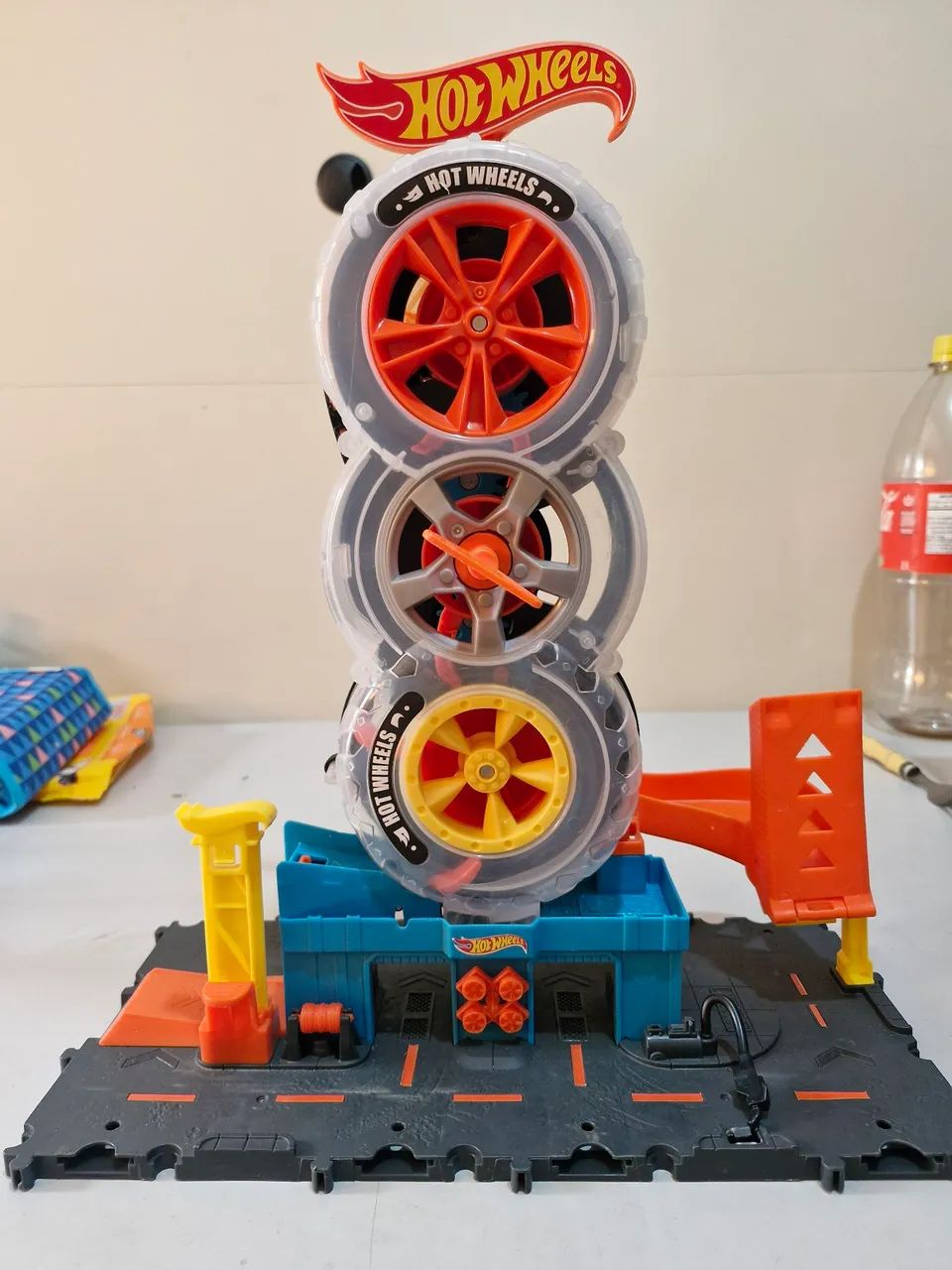 Hot Wheels - Posto de Combustível com Pista