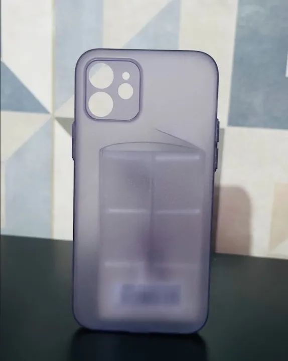 2 Capas para Celular Iphone 12 Siliconada Roxa - Foto 2