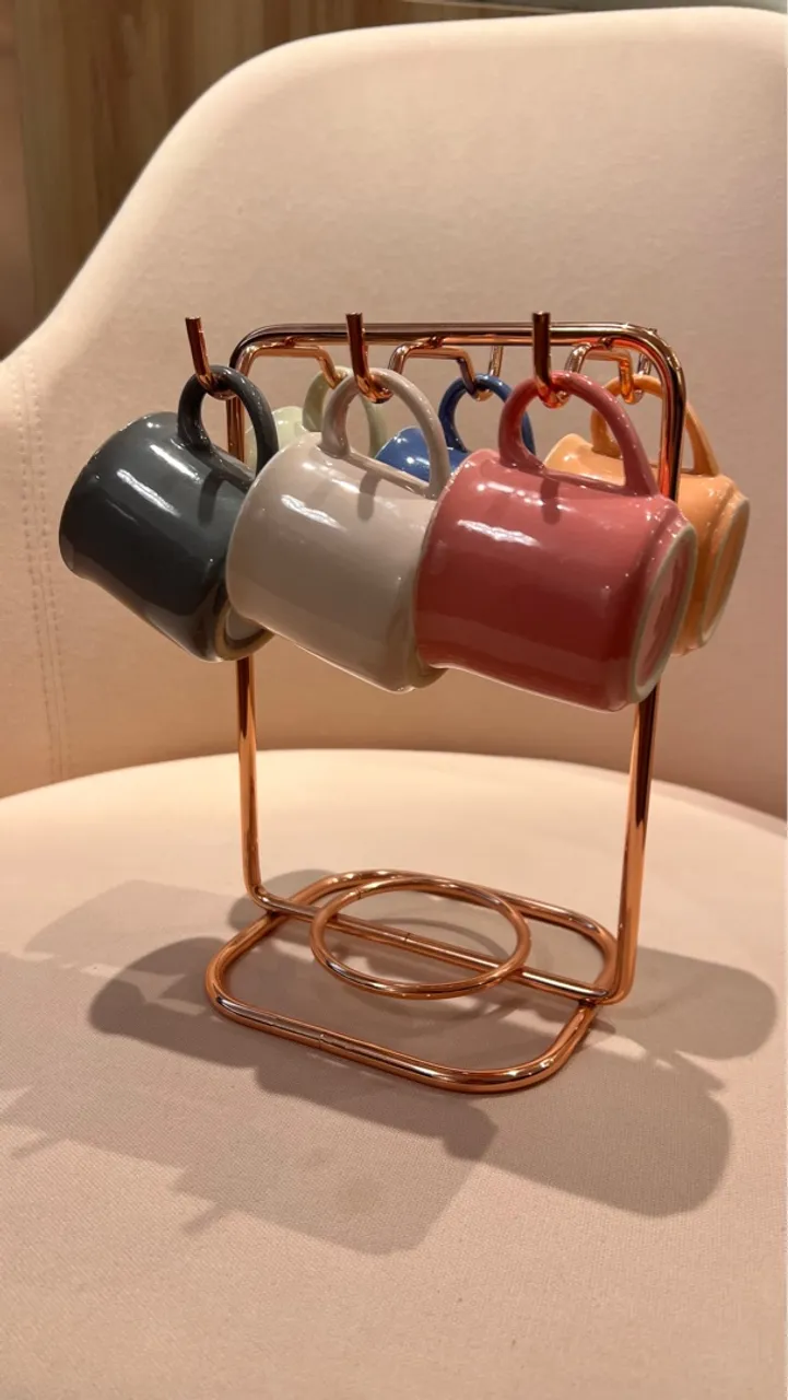 Suporte para Xícaras com 6 Canecas Coloridas