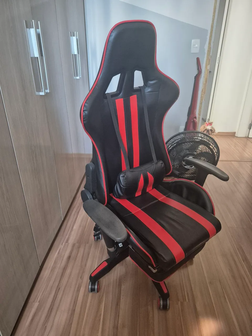 Cadeira Gamer Confortável e em perfeito estado