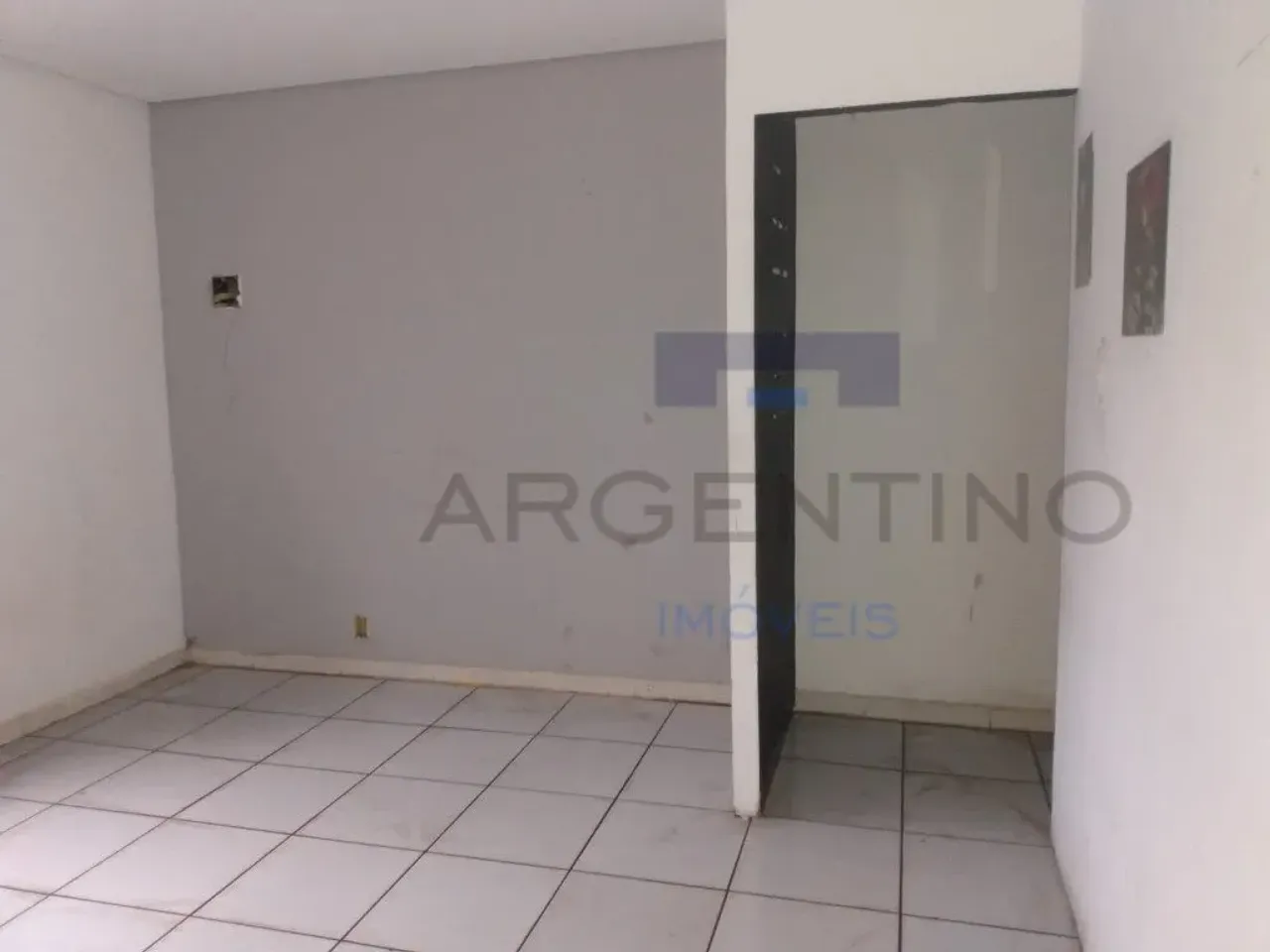 Salas Comerciais na Sobre loja