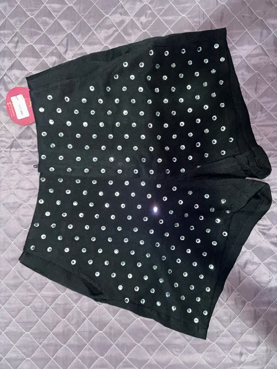 Short com aplicações novo