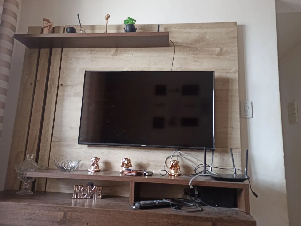 TV Smart Samsung Tela Plana 200 reais