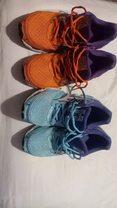 2 tênis mizuno creation 14 Laranja e Azul