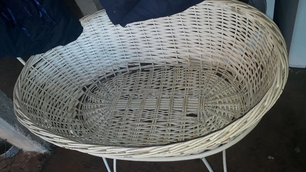 Selling Moses Basket64960477138818124