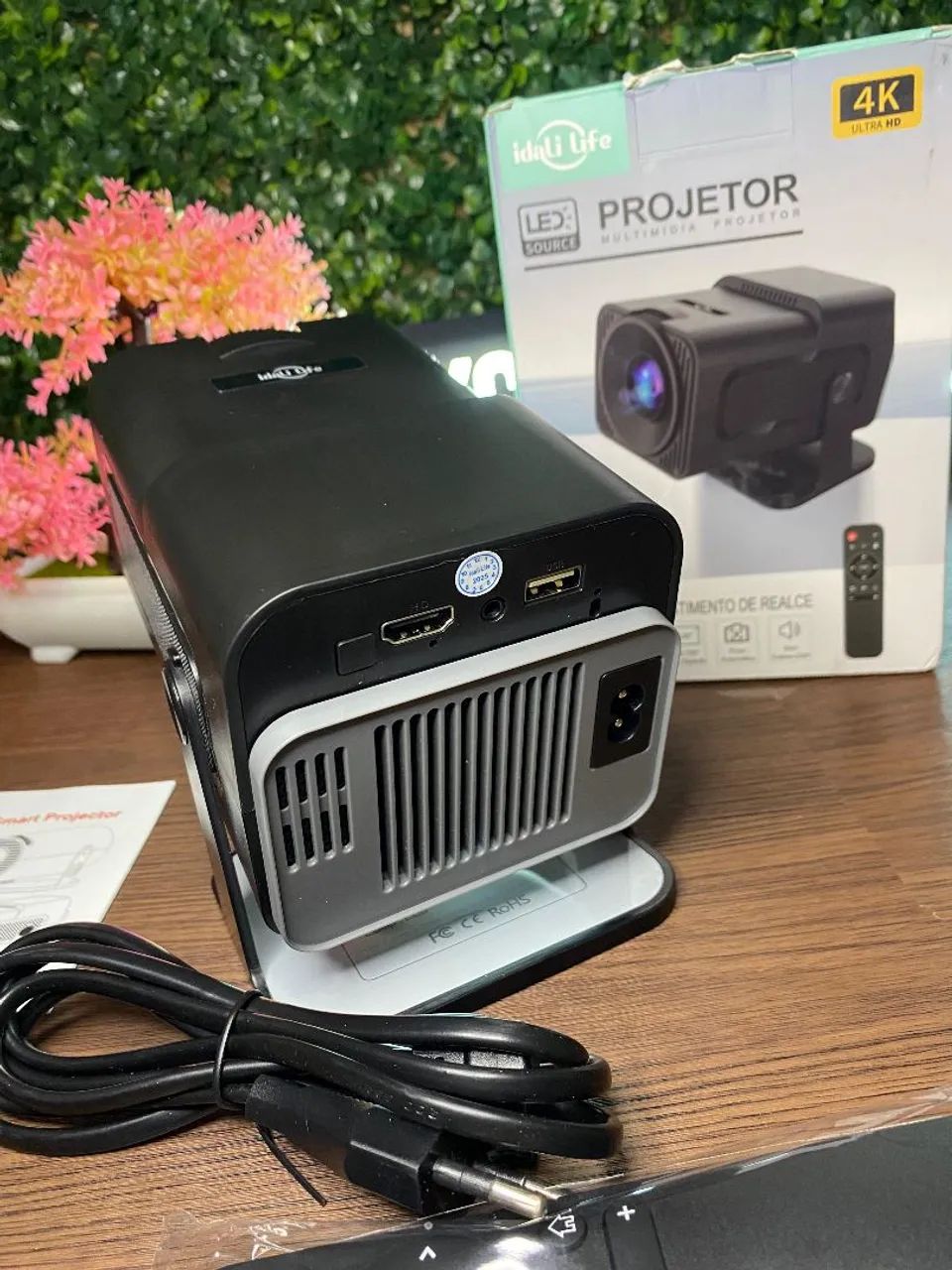  MINI PROJETOR HY320 PRO 4K - SMART TV | WIFI 6 + BLUETOOTH | ANDROID 11 - Foto 4