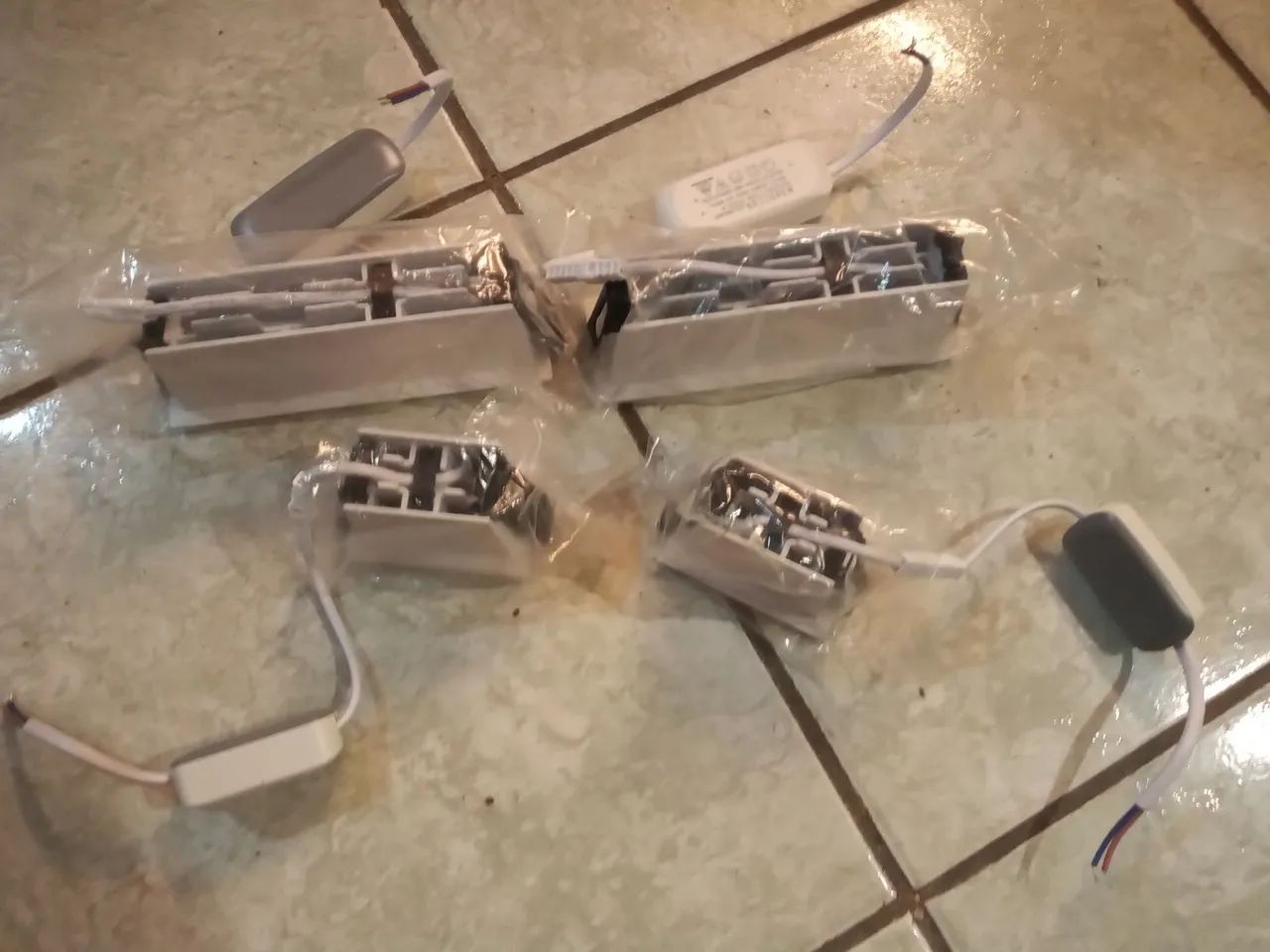 Spot de led embutir 10w ...3000k  - Foto 5