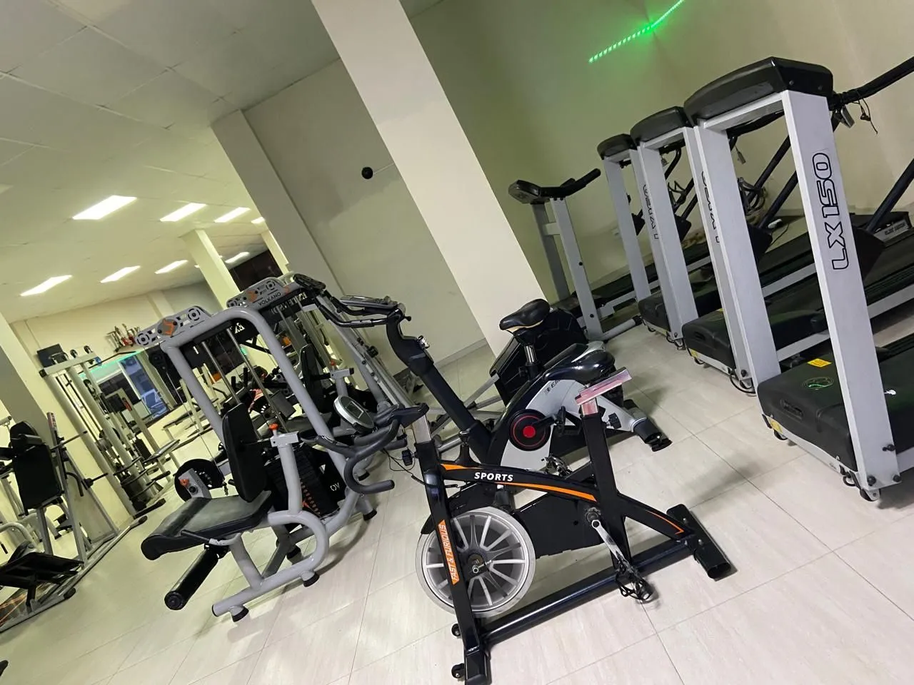 Academia Completa - Equipamentos de Musculação e Cardio