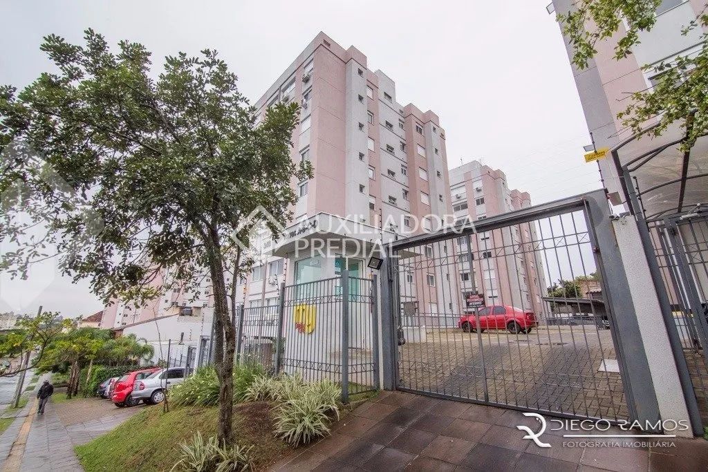 Apartamento à venda em São José com 51 m² e 2 dormitórios/quartos disponíveis.