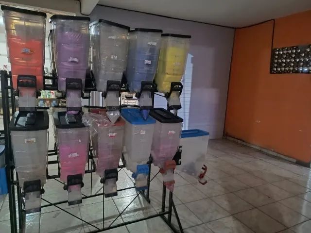 VENDO Expositor Dispenser 23 Módulos Grãos Ração