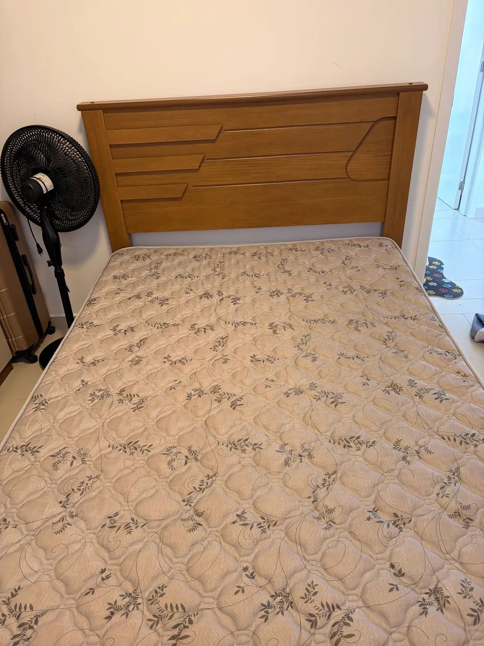 Cama e colchão de casal - Foto 3