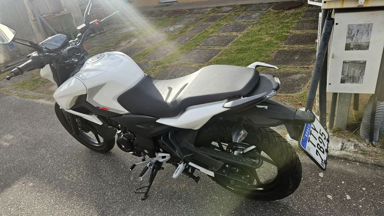 Bajaj pulsar n150 - Foto 2