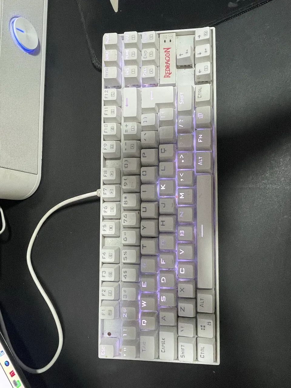 Teclado mecânico redragon kumara 