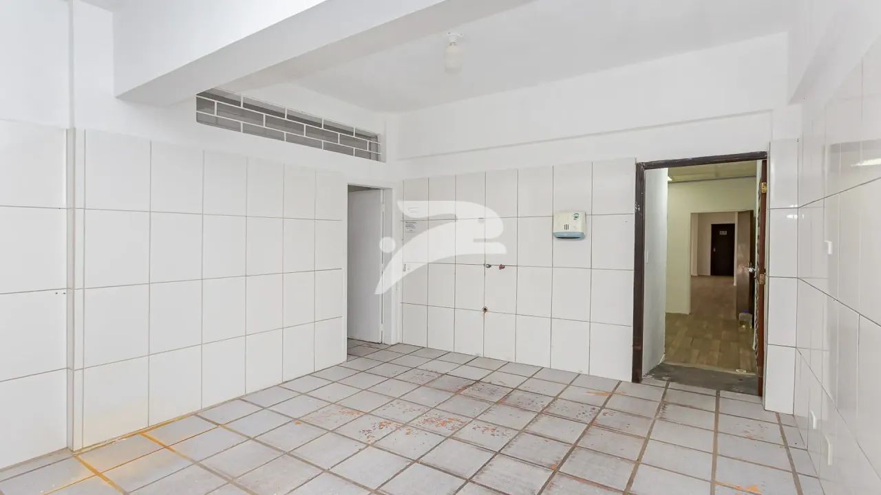 Loja Agua Verde 36m² - Foto 2