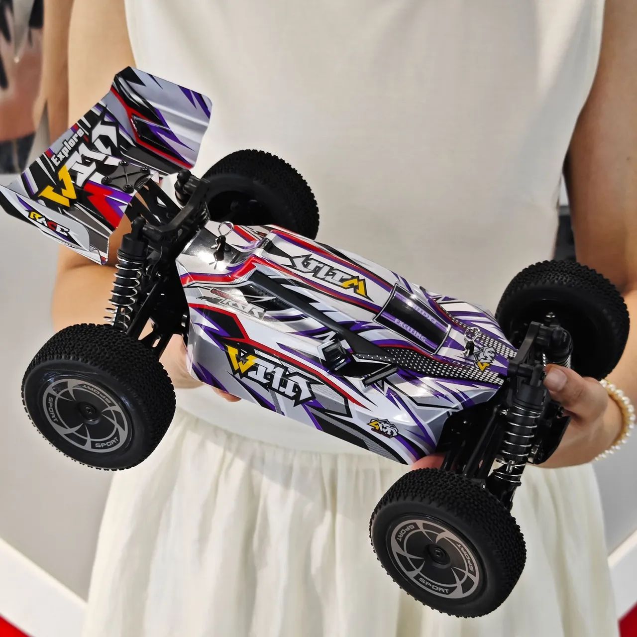 Carro Rc Buggy WlToys 144016 4x4 35km/h - Foto 3