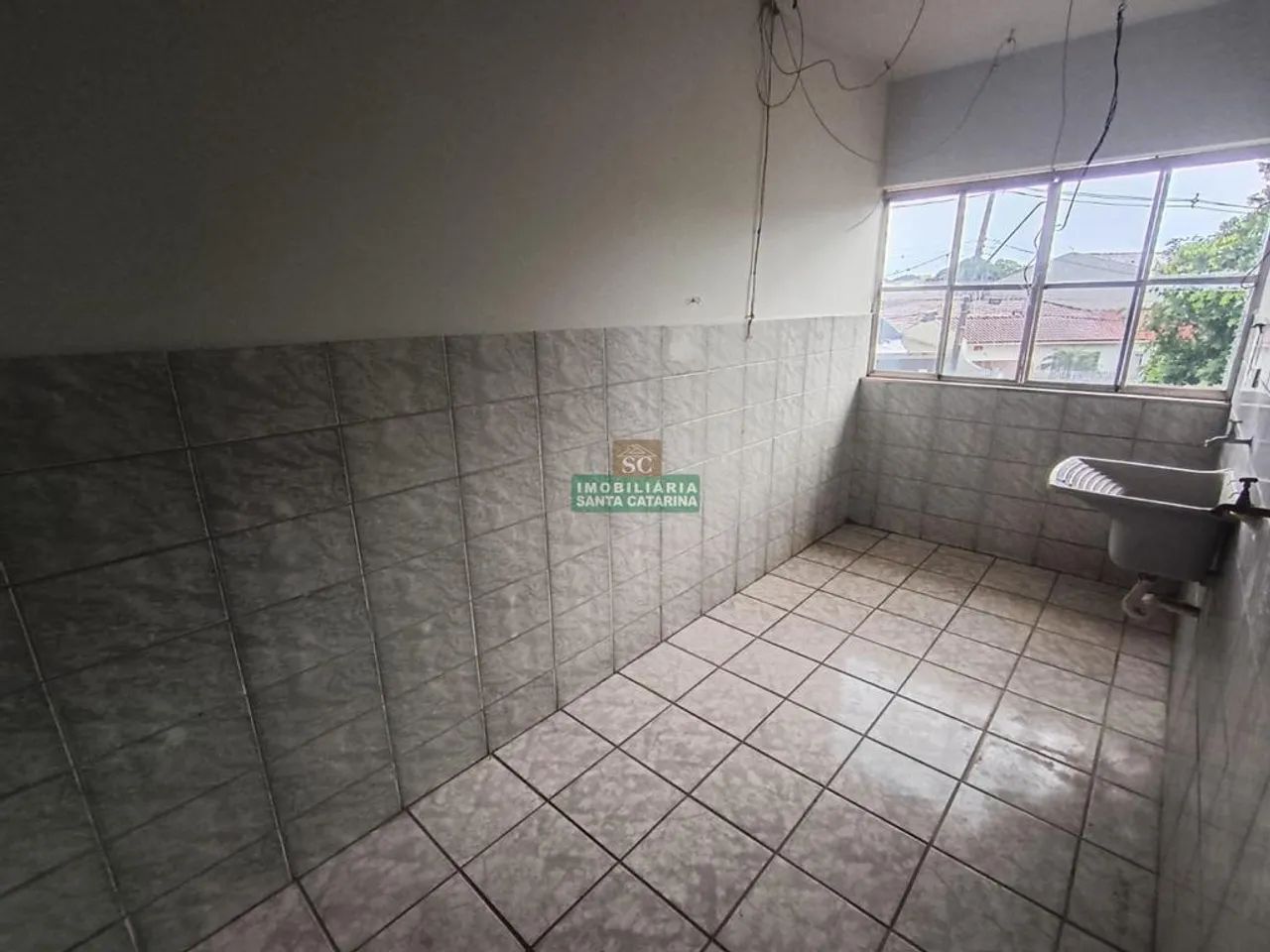 ALUGA SOBRELOJA COM 100M² E 03 QUARTOS | AV. KAKOGAWA | MARINGÁ - PR - Foto 3