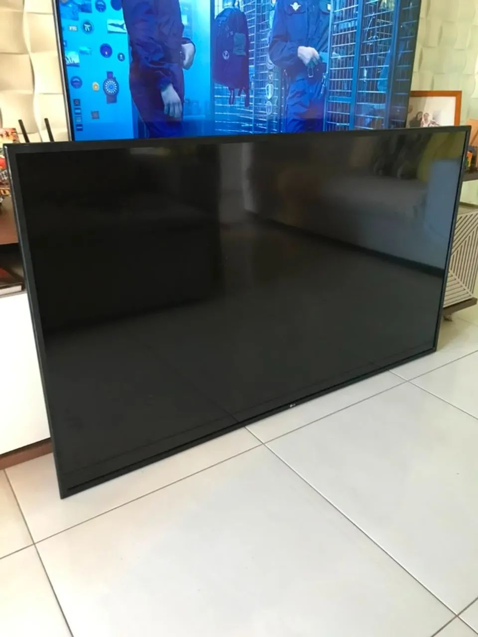 TV LG (60 Polegadas - Defeito no LED)