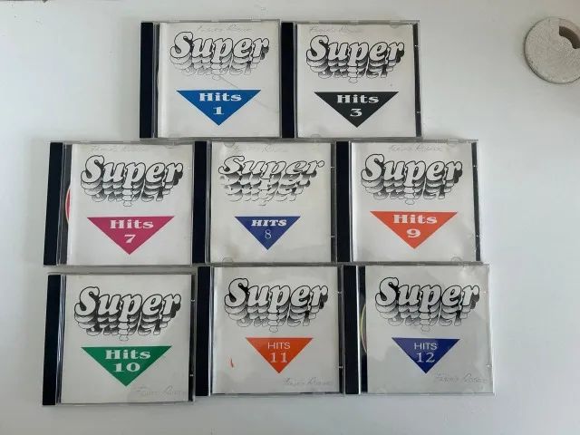 Coleção Superhits 8 CDs originais - CDs, DVDs etc - Floresta