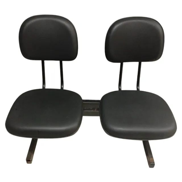 Cadeira Longarina Secretária de 2 Lugares em Couro Sintético Preto  - Foto 3