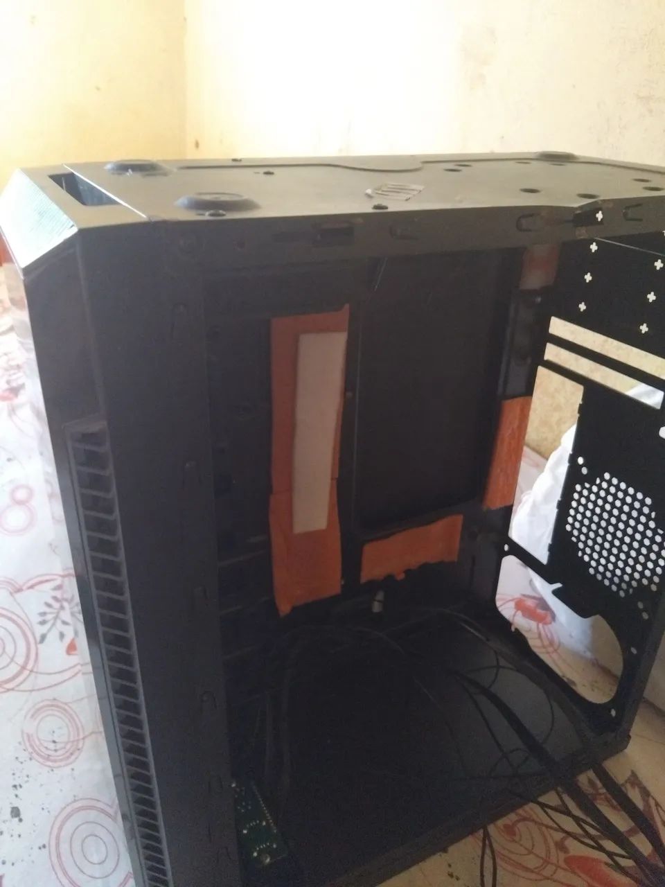 Gabinete pc - Foto 2