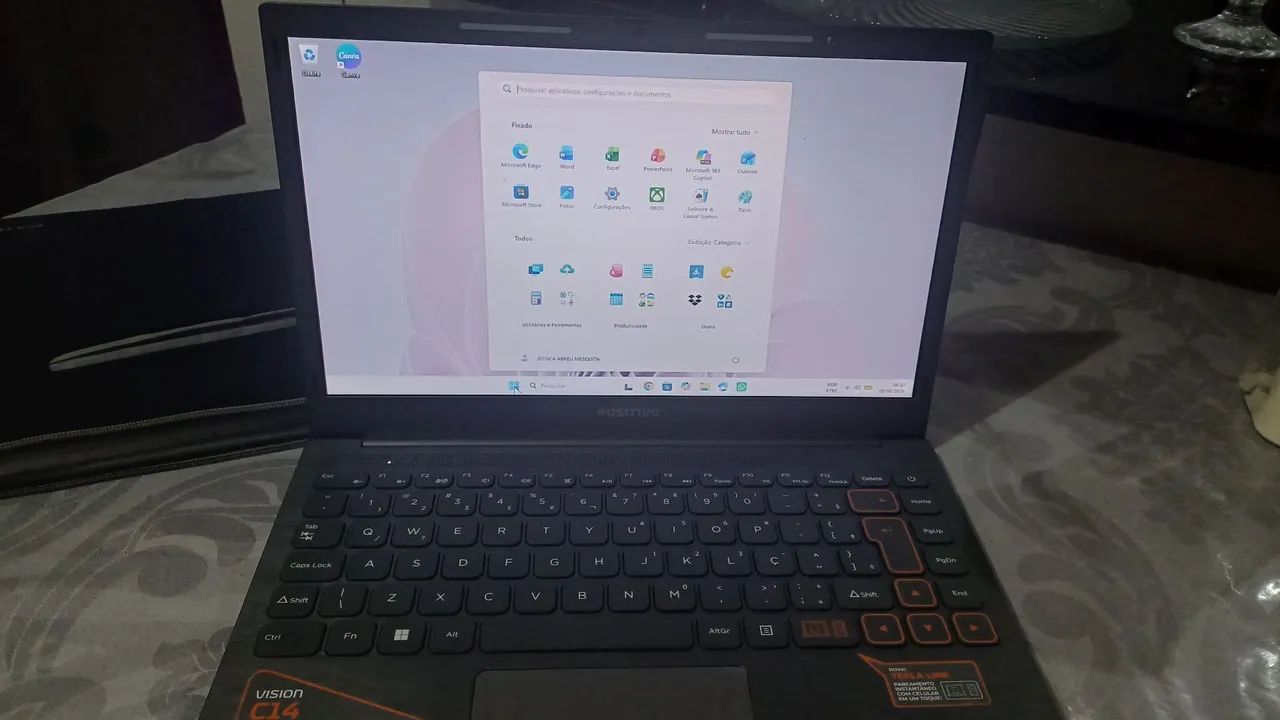 Notebook positivo 