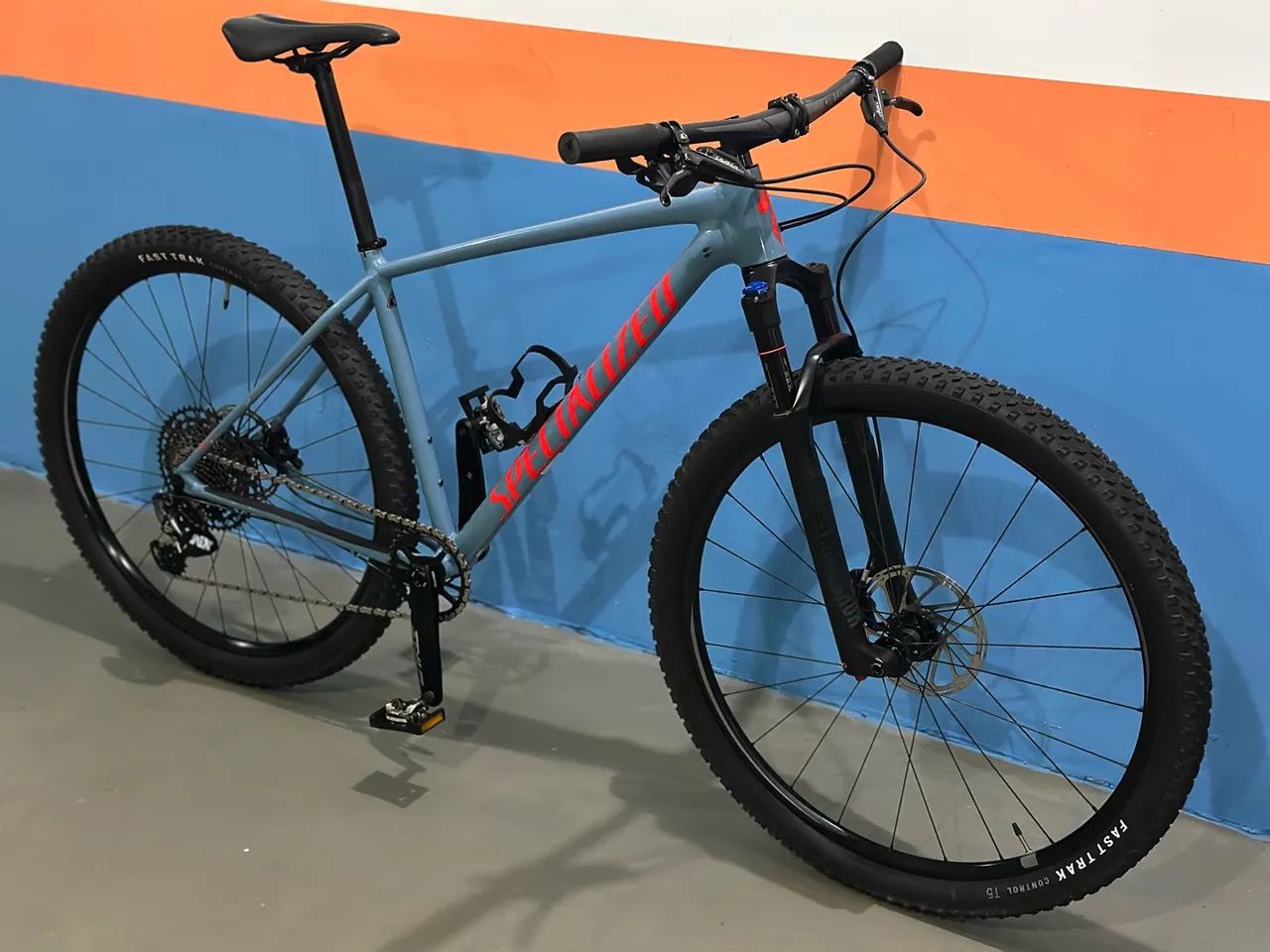 Bicicleta Specialized Chisel Expert L