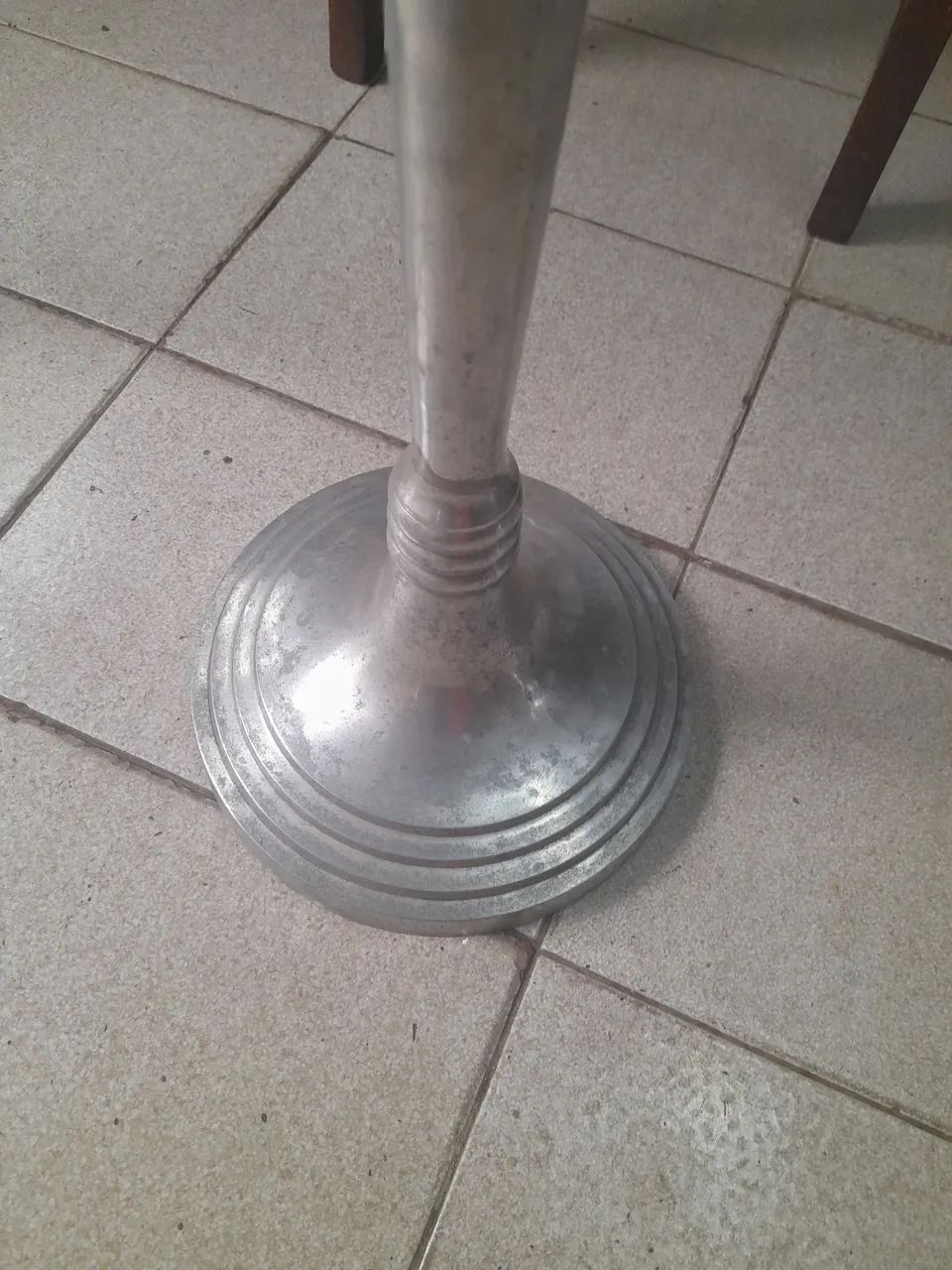 4 Colunas Castiçais de Alumínio  - Foto 2