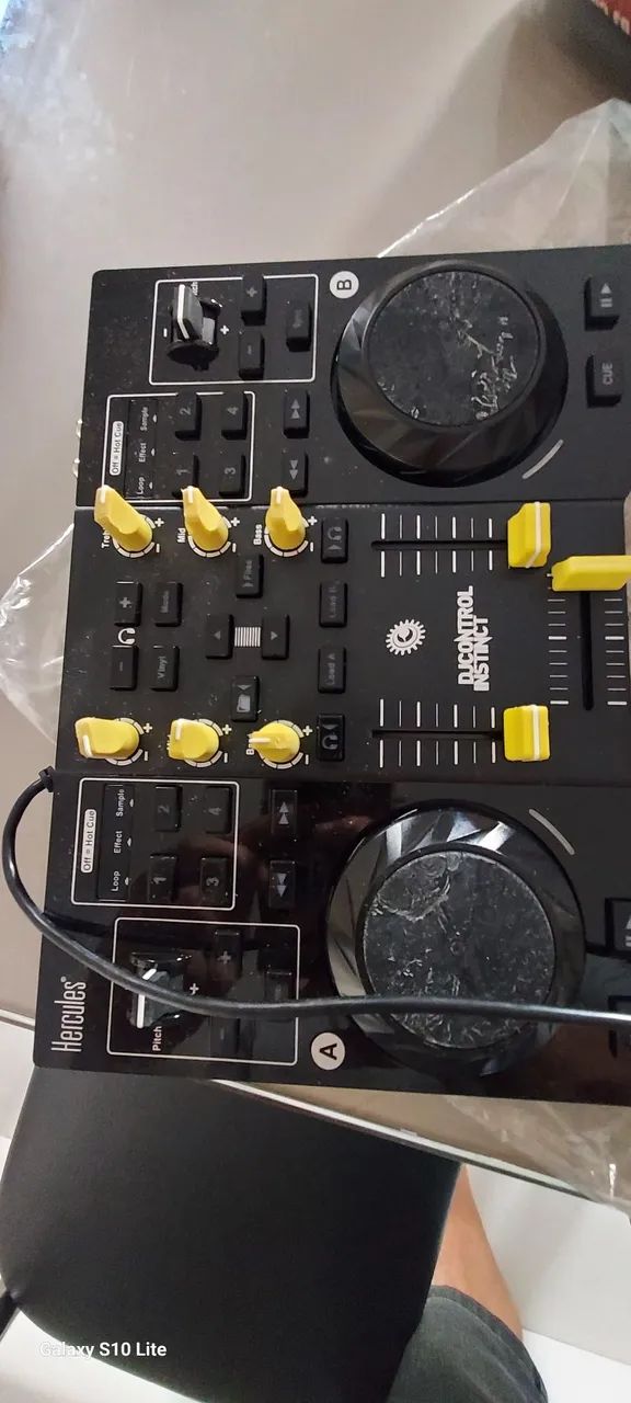 Controladora DJ Hércules  - Foto 3
