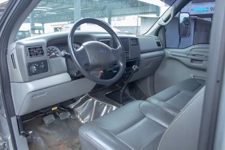 F4000 2018 4x4 2P Carroceria.  - Foto 4