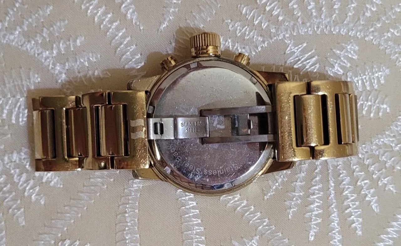 Vendo um relógio  feminino  dourado original  séculos  - Foto 3