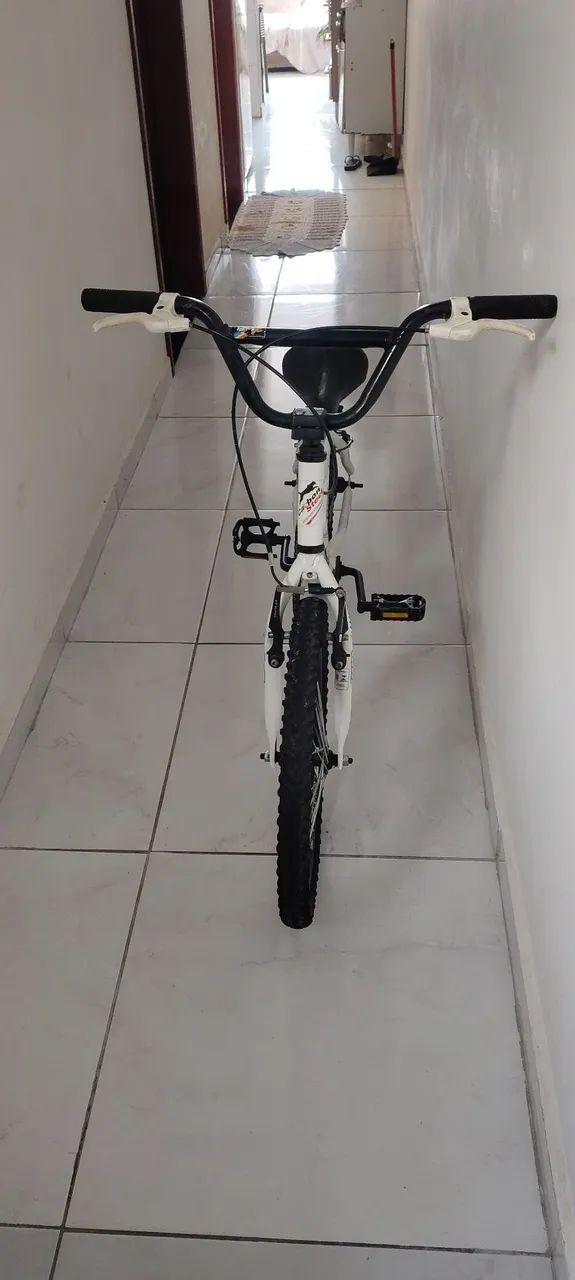Bike Bicicleta marca Wendy aro 20