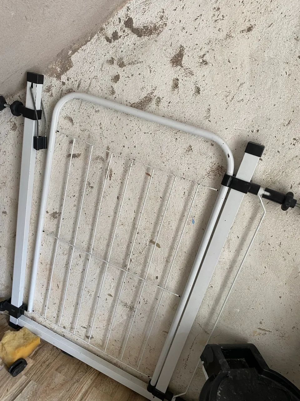 Portão Segurança Pet Útil 79cm Pressão Crianças Cães Branco