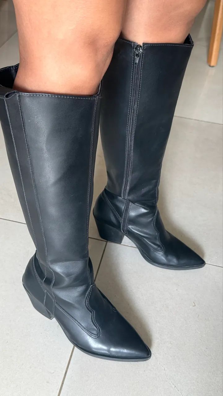 Bota cano longo preta tamanho 35 - Foto 3