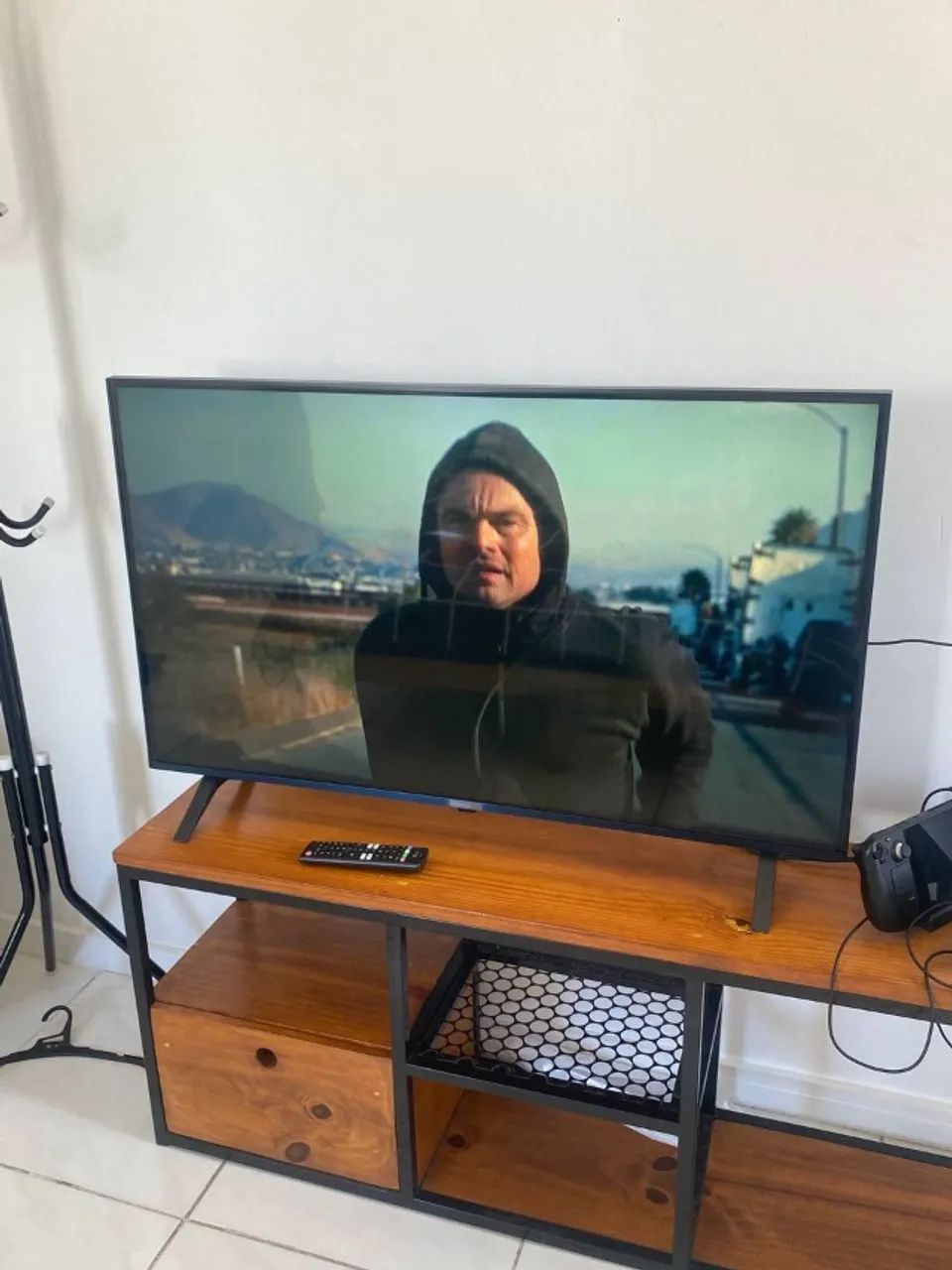 Smart TV LG 43 POLEGADAS 4K UHD - (LEIA TUDO)