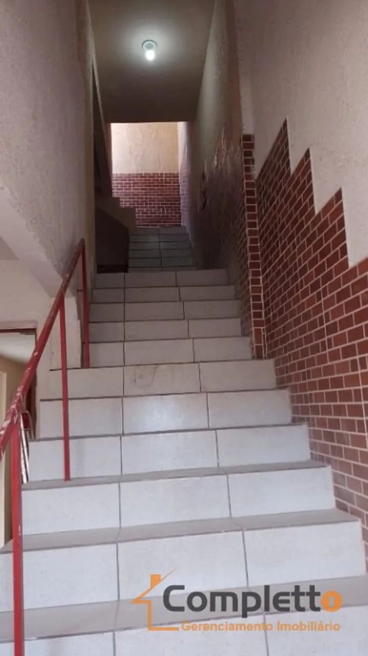 Prédio comercial; 3 Pavimentos; 150m²; Para alugar OU vender Em Guadalupe/RJ - Foto 3
