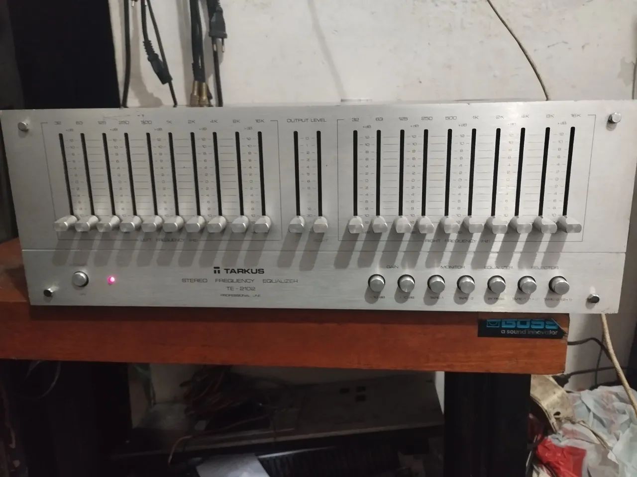 Equalizador Tarkus TE-2102