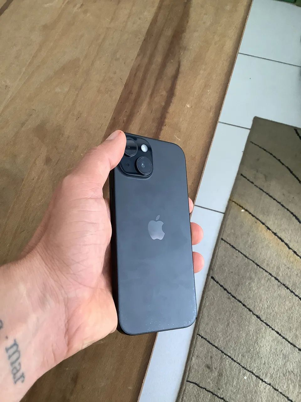 IPHONE 15 128 GB (preto) - Foto 3