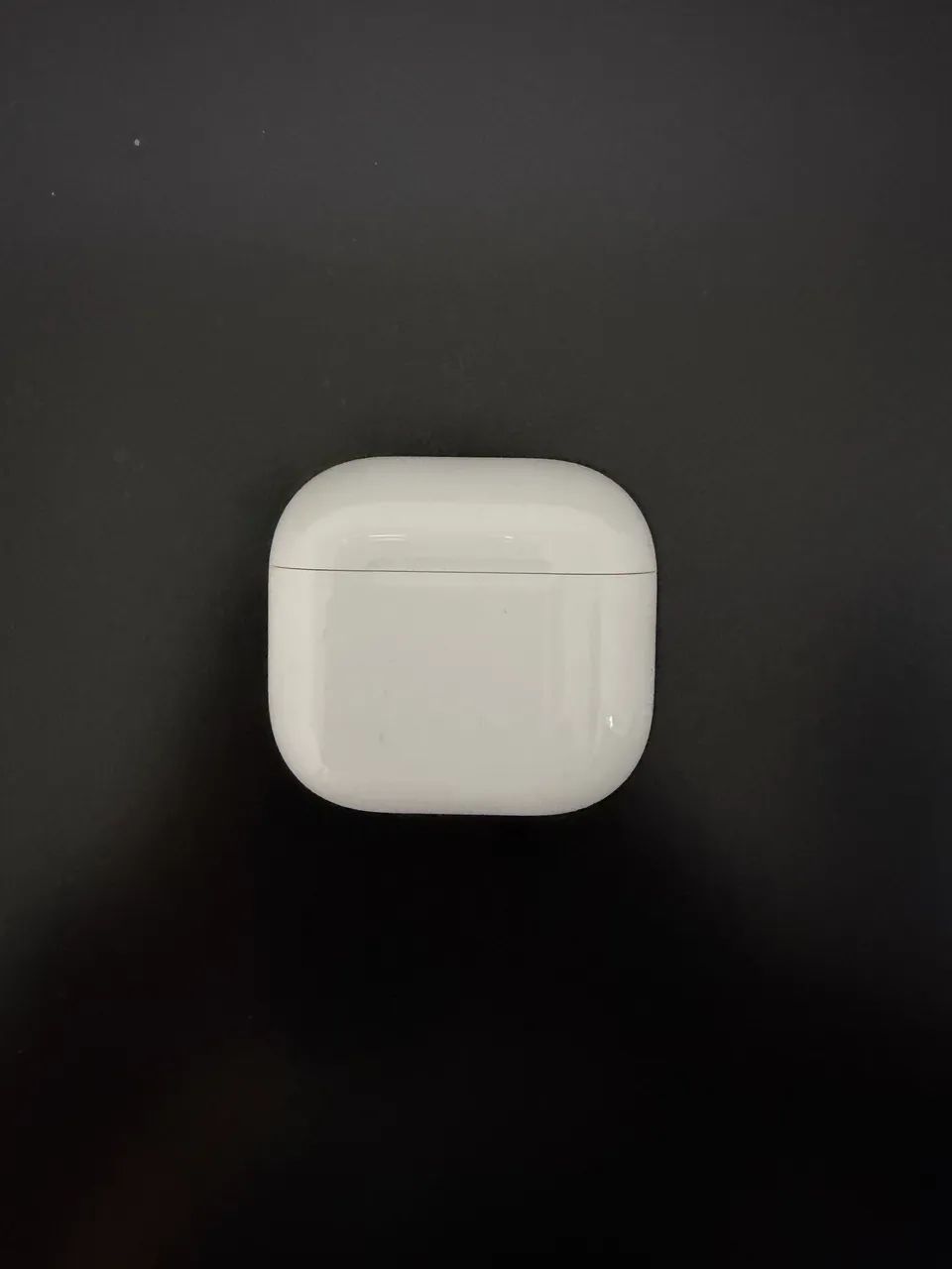 AirPods 4