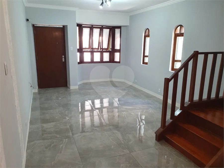 Condomínio com 4 quartos à venda em Santana - SP