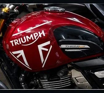 Triumph Speed 400 2024 - Foto 5