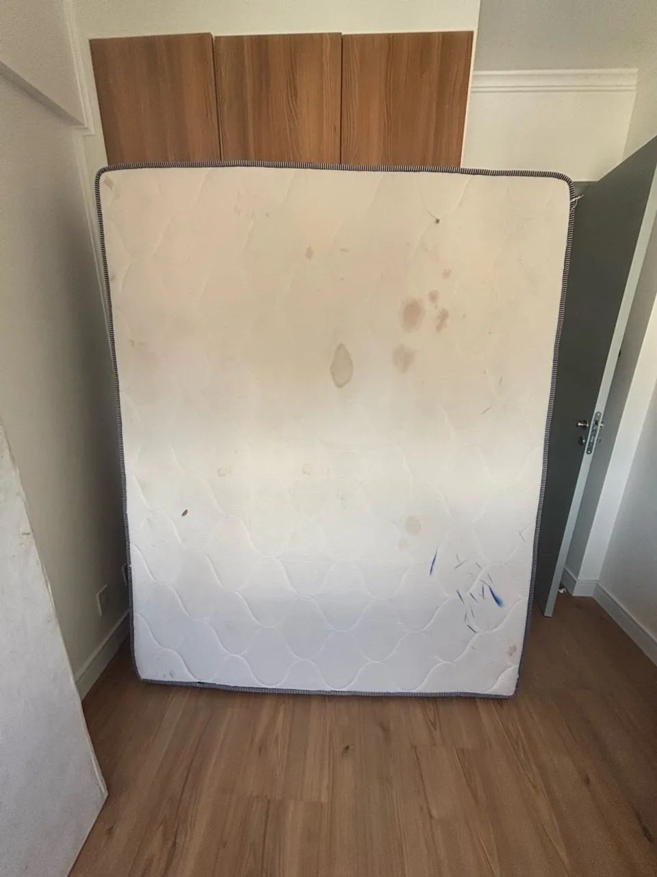 VENDO CAMA BOX + COLCHÃO CASAL - Foto 3