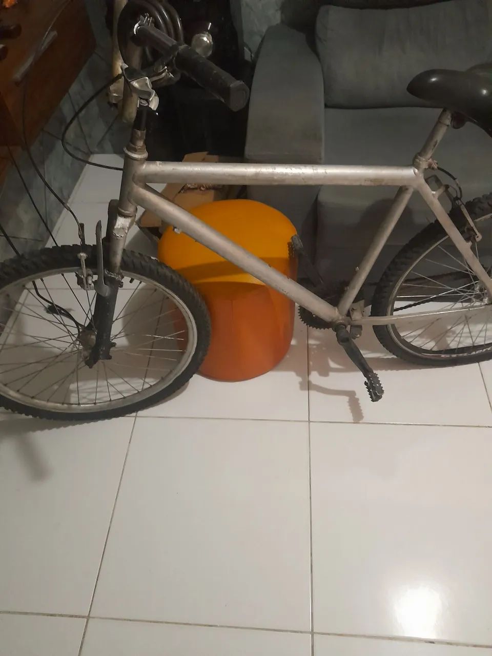 Bicicleta de alumínio 