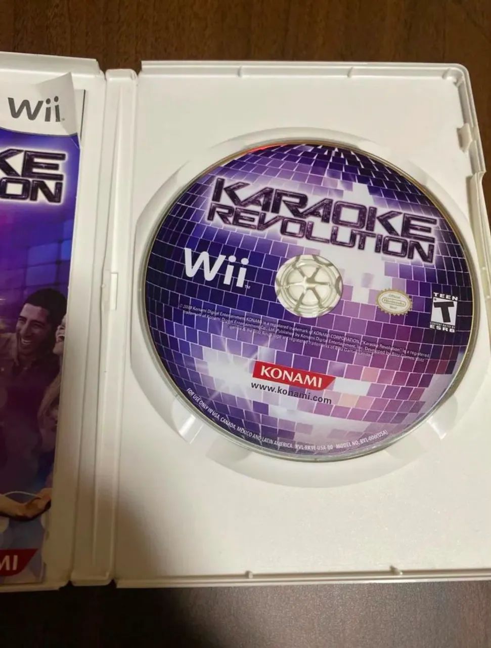 Karaoke Evolution - Wii - Foto 2