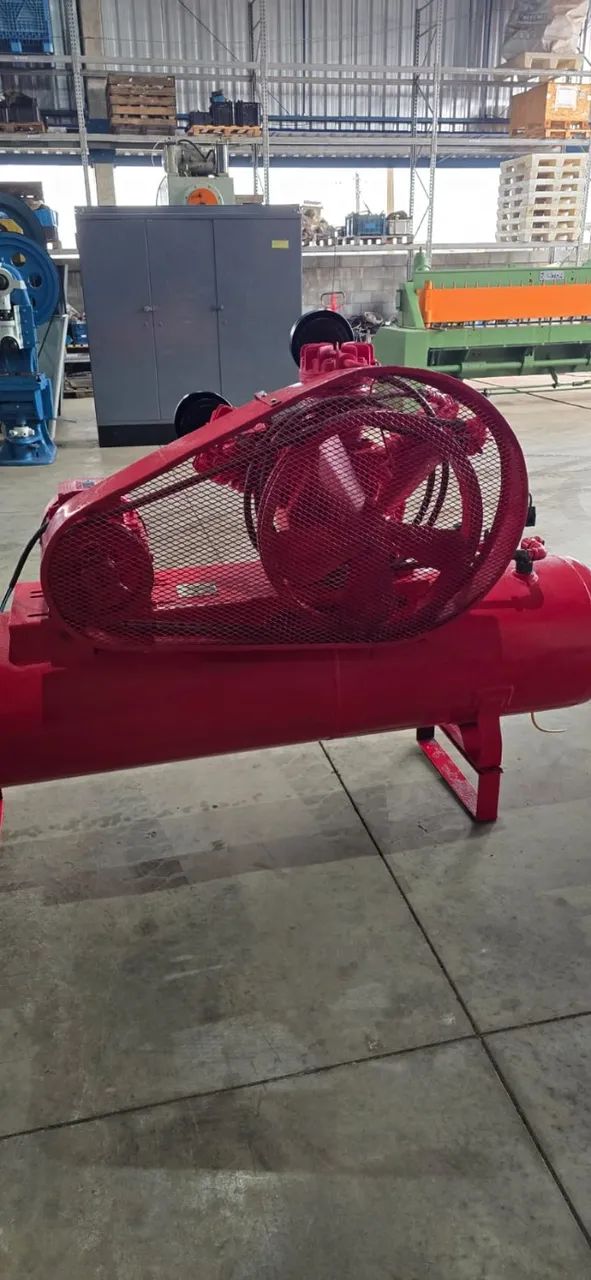Compressor de Ar 40 pes 175 libras 10CV - Foto 4