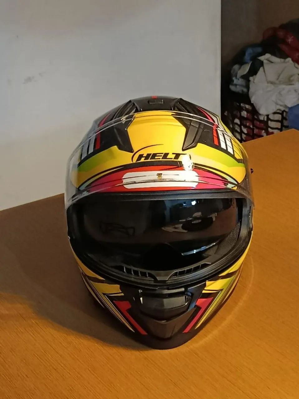Capacete helt tamanho 62 valor 400 reais  - Foto 3