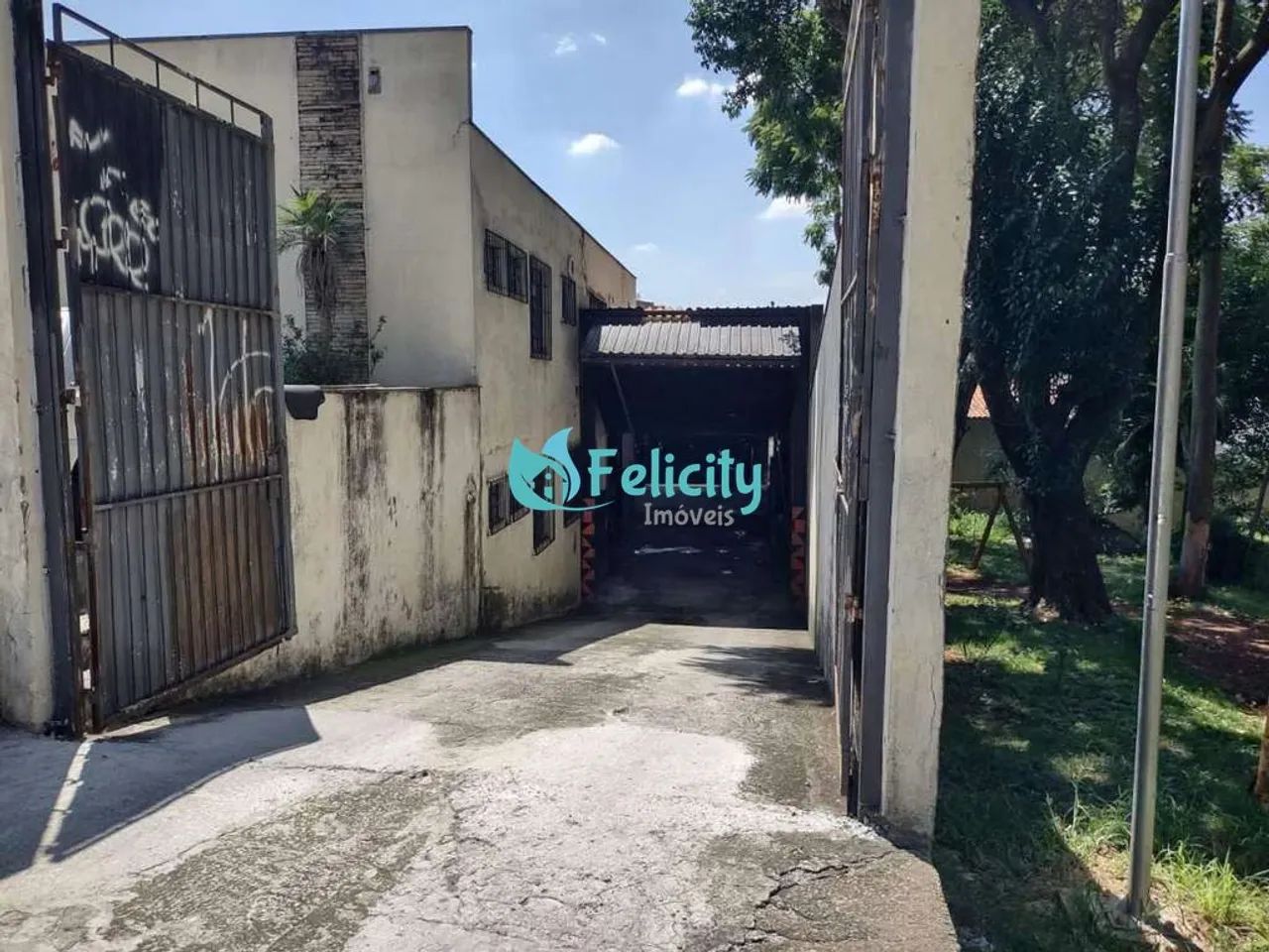 Galpão com 650m2, 4 vagas no Jardim Santa Mônica - Foto 2