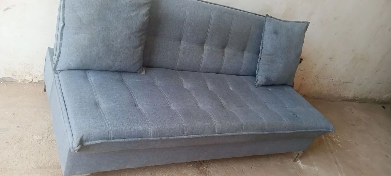 Vendo sofá cama em Betim 