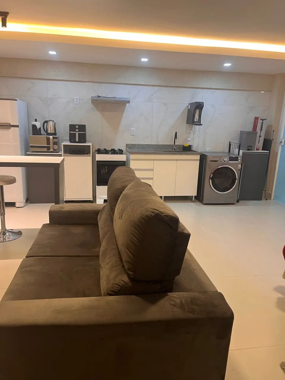 Vendo Loft/studio reformado e mobiliado 100%