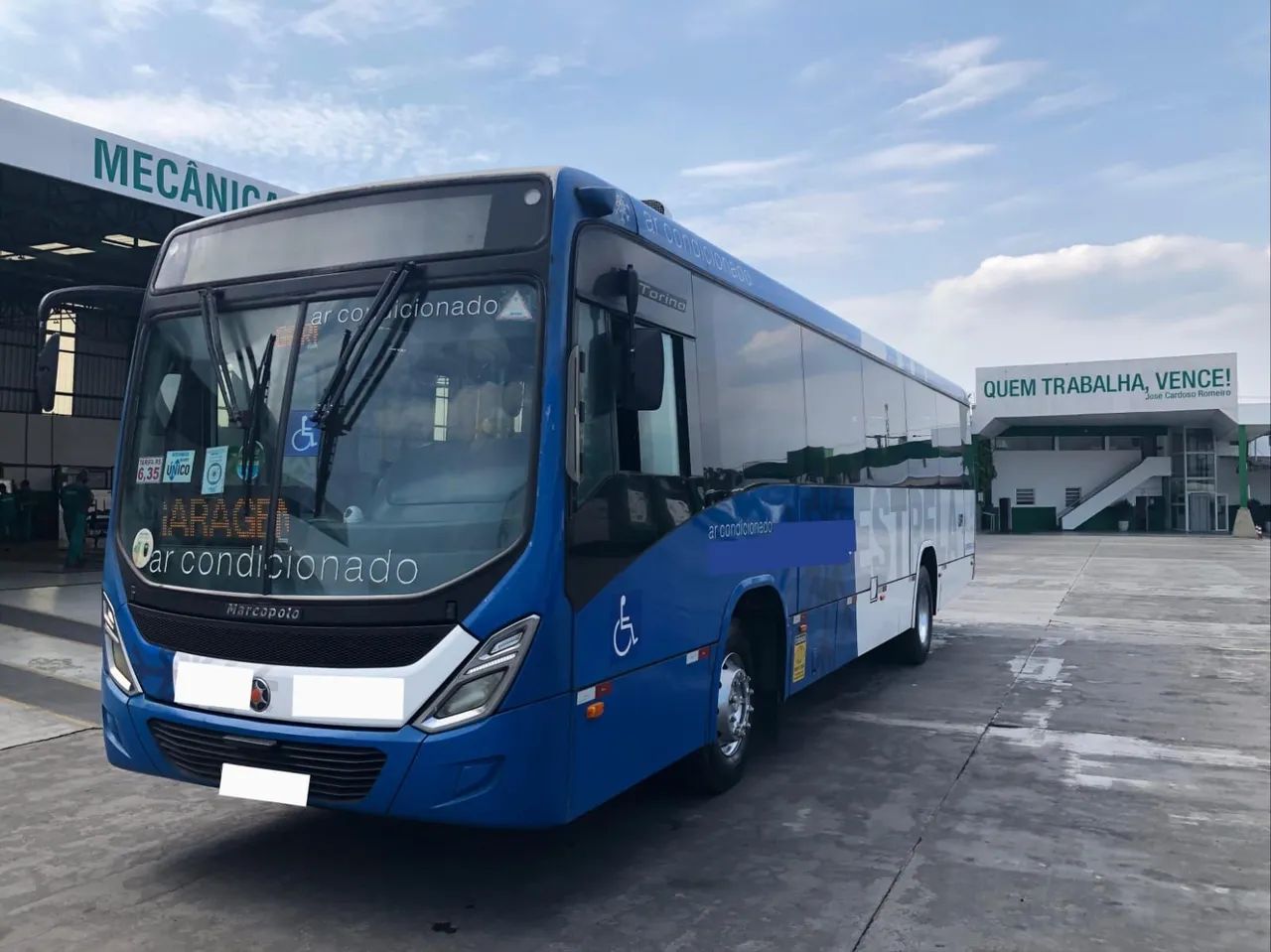 Marcopolo Torino ano 2018/19 Mercedes 1721, com 42 lugares  - Foto 2