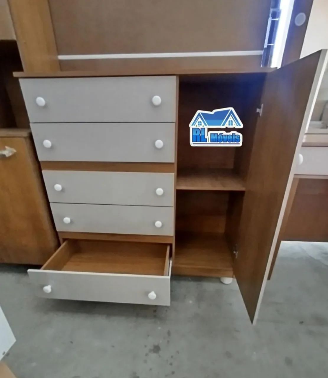 Cômodas 5 gavetas MDF